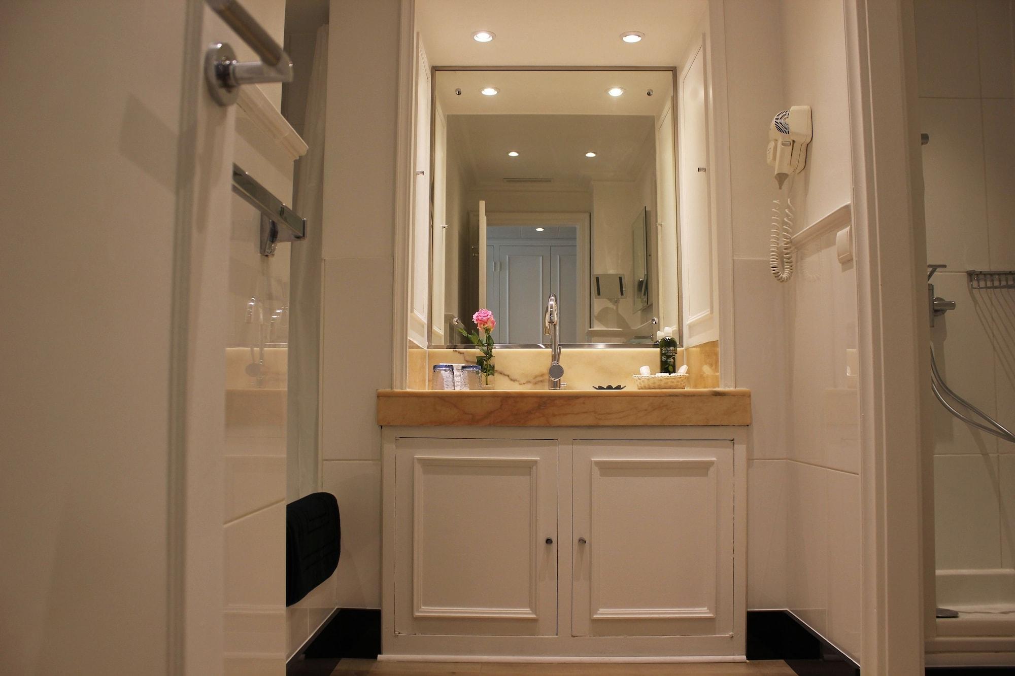 Hotel Victoria Cannes Kültér fotó